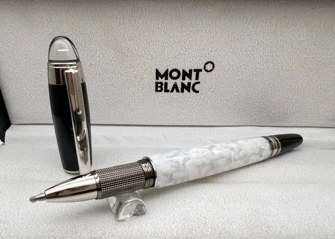 Montblanc pen marble design pen penguru.in